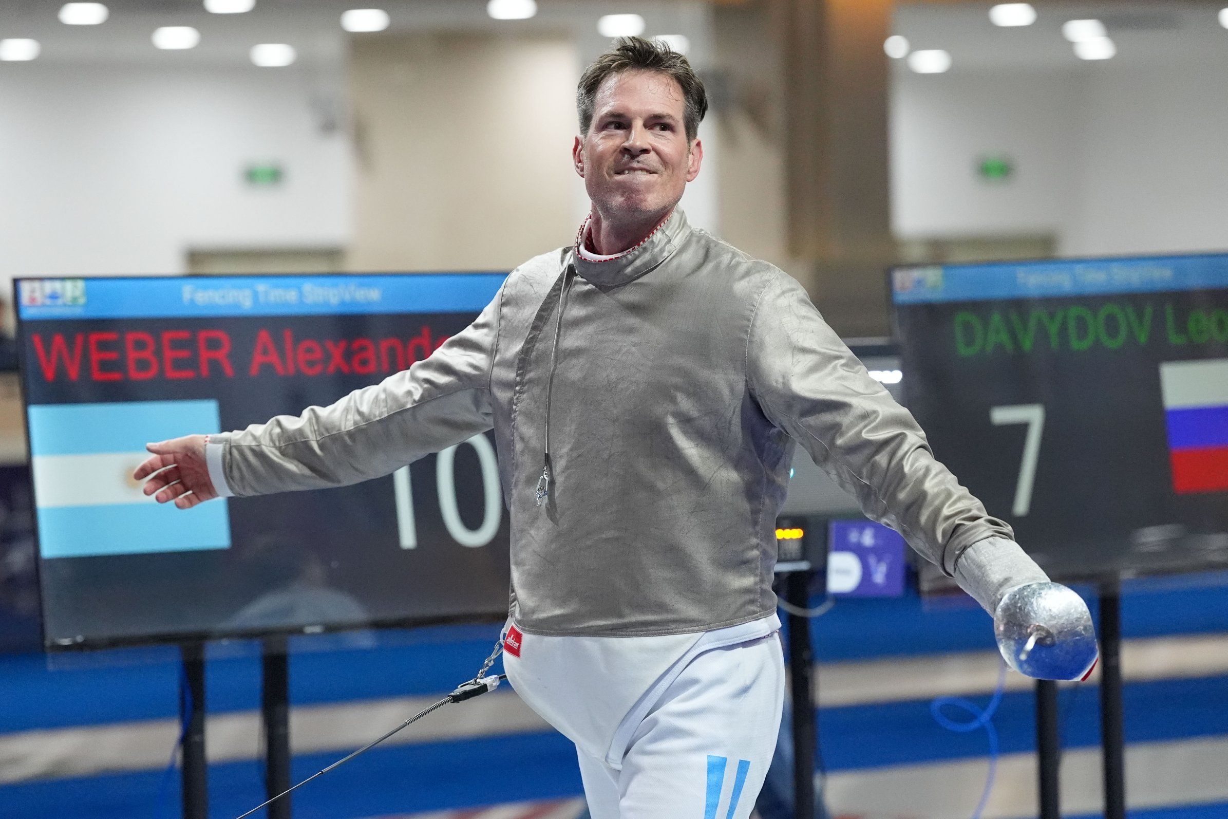 Weber, Feira Chios, Isomoto and Walters Win World Titles in Tbilisi
